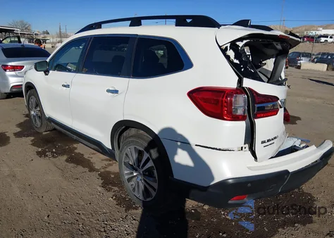 2021 Subaru Ascent Touring z USA, uszkodzony, nr VIN 4S4WMARD4M3424226